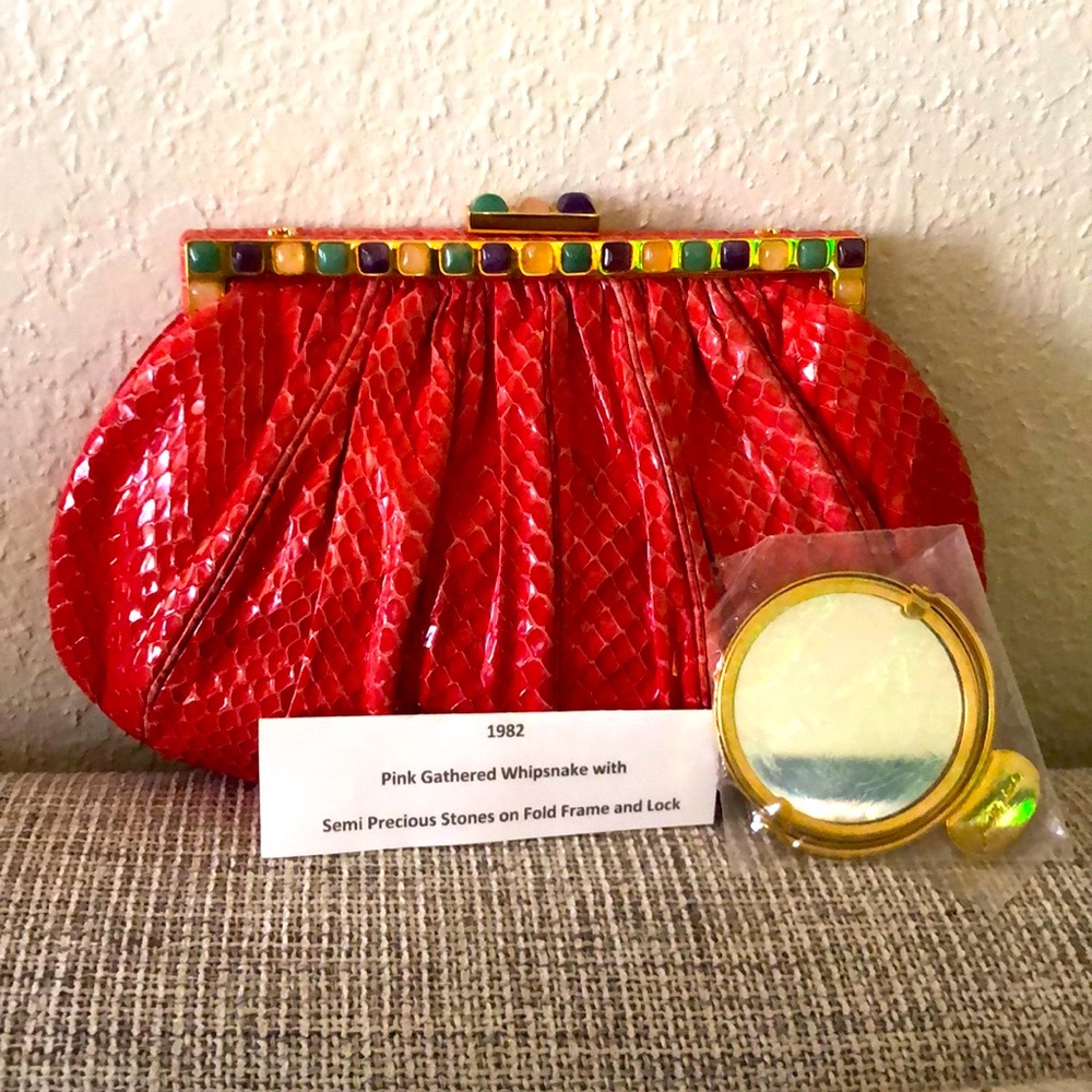 *VINTAGE 1982* Judith Leiber Clutch Bag